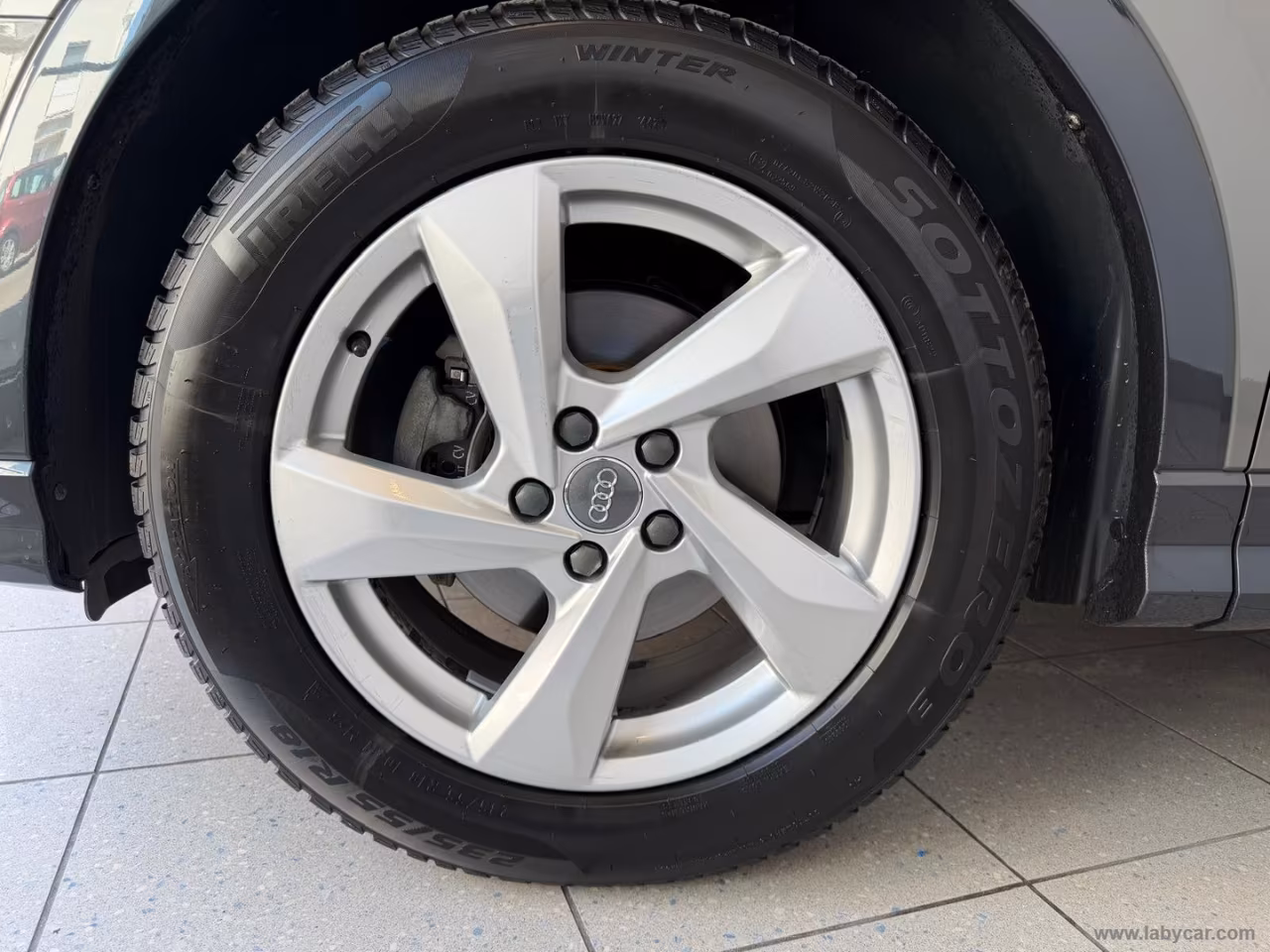AUDI Q3 35 TDI S tronic Business Advanced