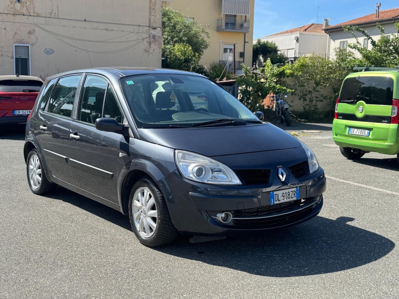 Renault Scenic Grand Scénic 1.5 dCi/105CV Serie Speciale Dynamique