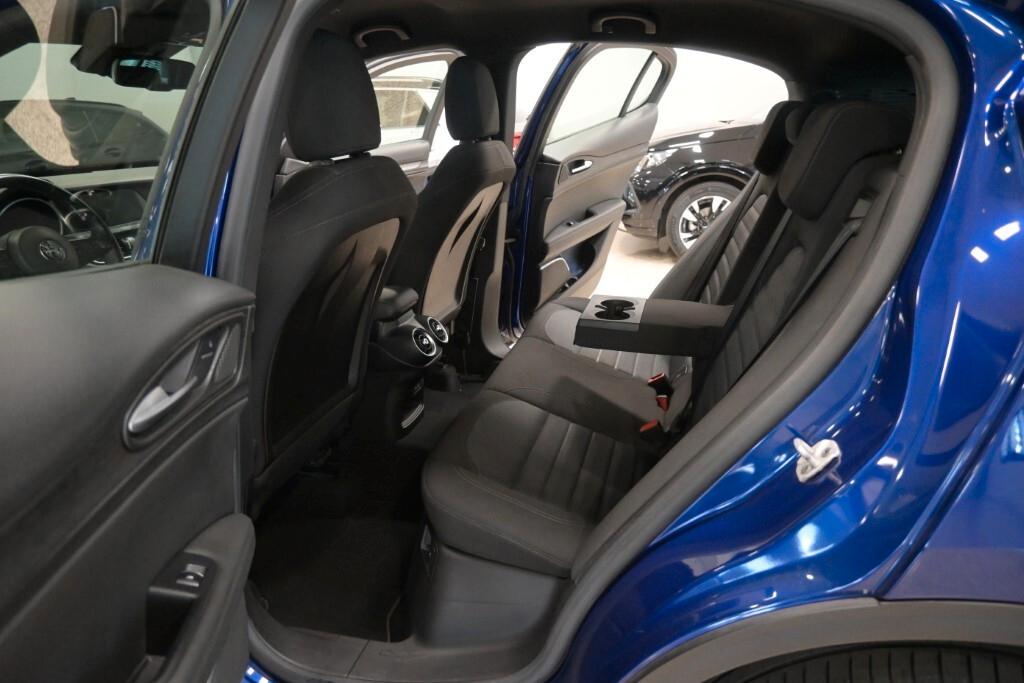 Alfa Romeo Stelvio 2.2 Turbodiesel 160 CV AT8 RWD Super Business