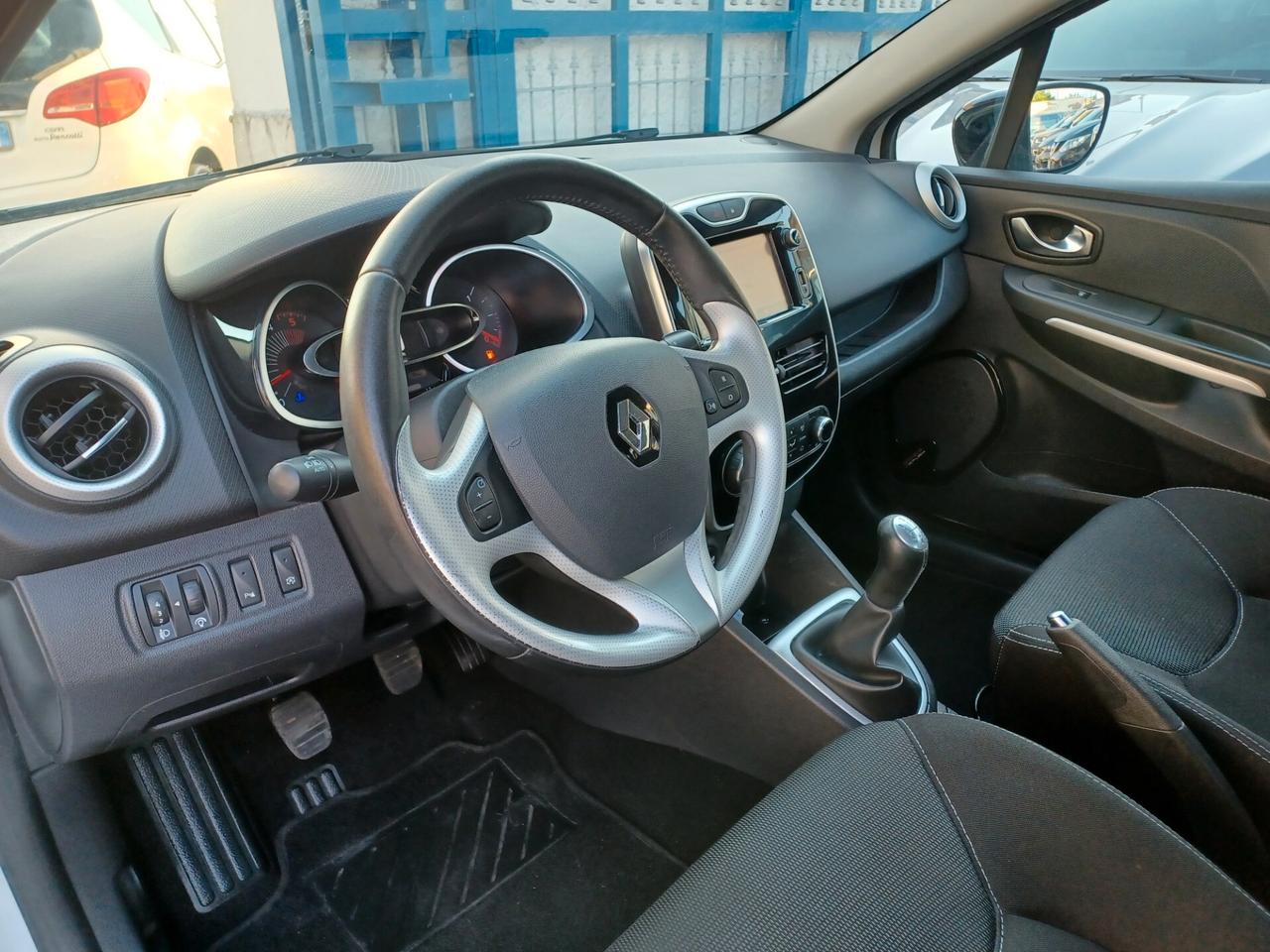 Renault Clio 1.5 DCI LED NAVI CAMERA 2016