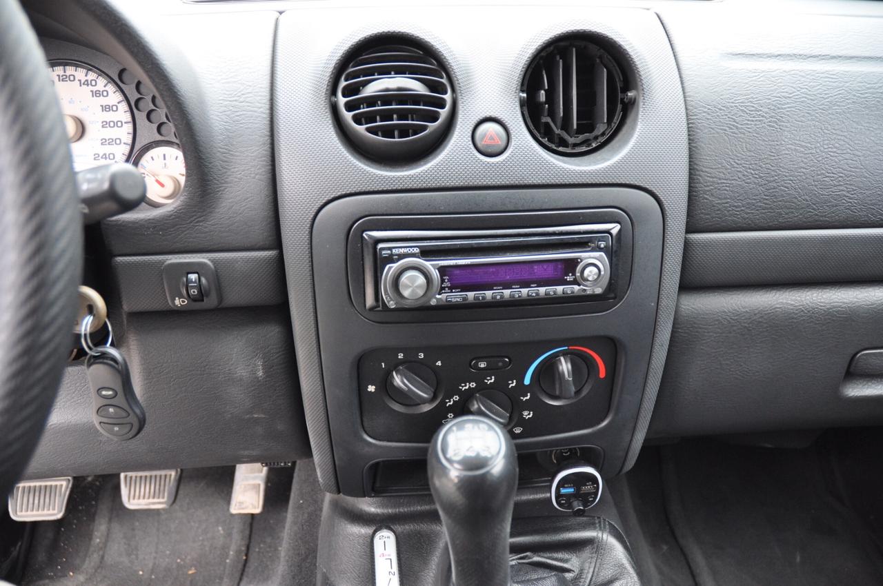 Jeep Cherokee 2.5 CRD Sport