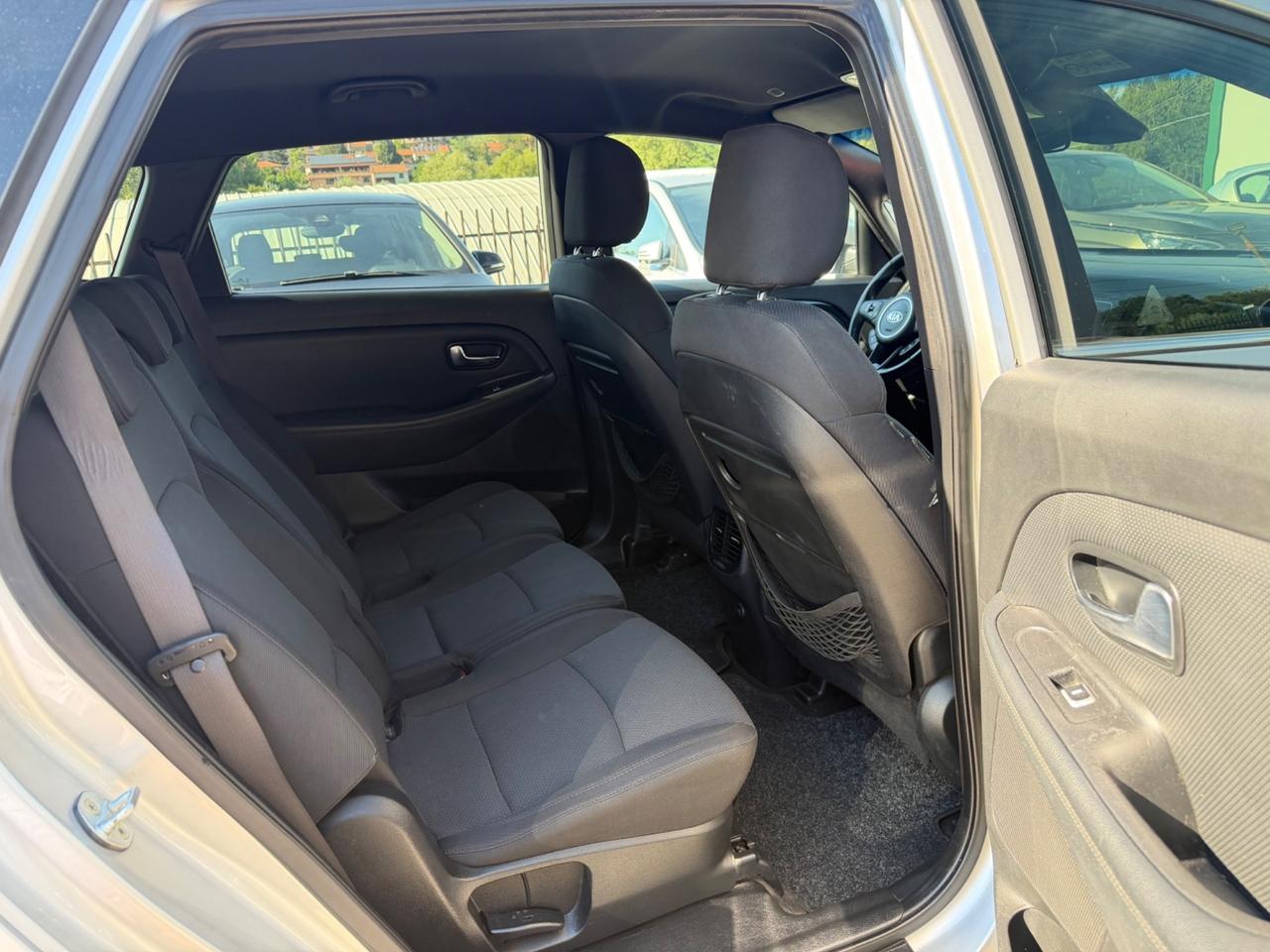 Kia CARENS 1.7 CRDi 136cv /7 POSTI/ 163.000KM
