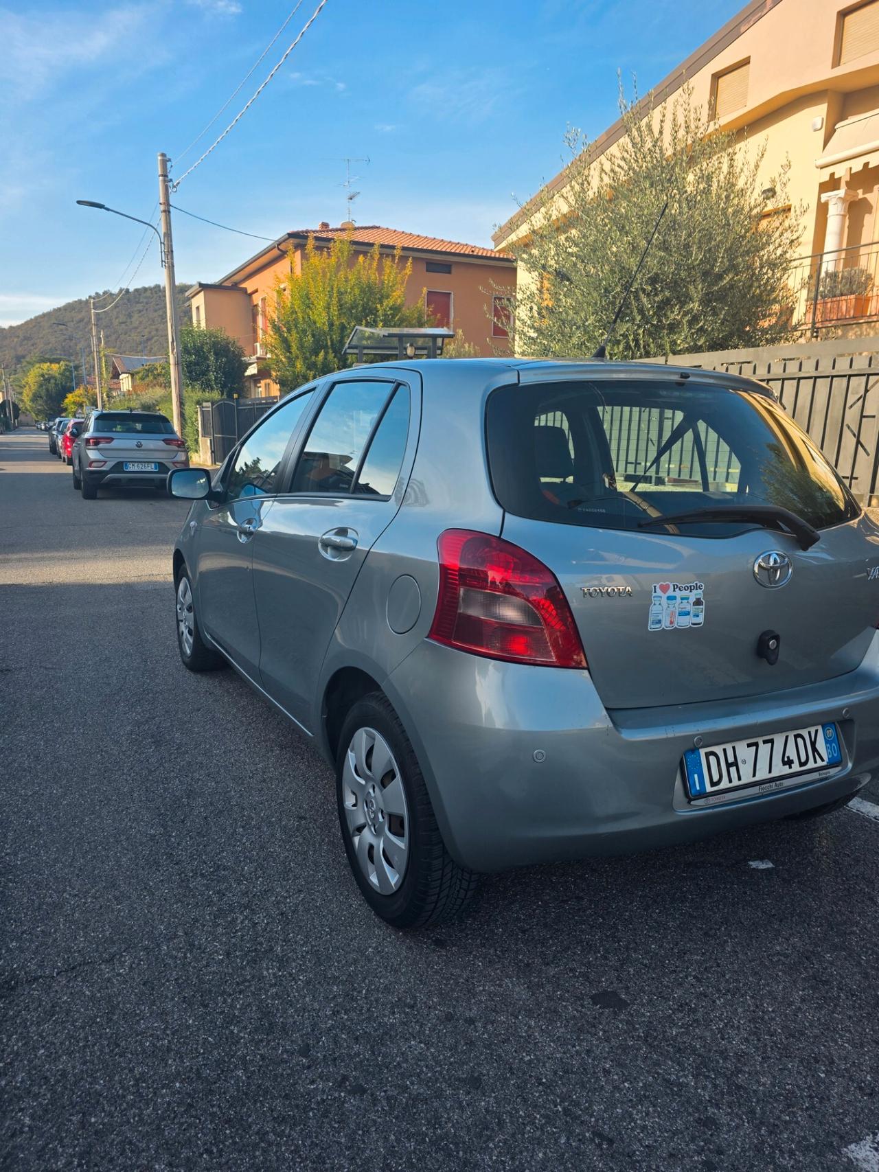 Toyota Yaris 1.0 5 porte OK NEOPATENTATI