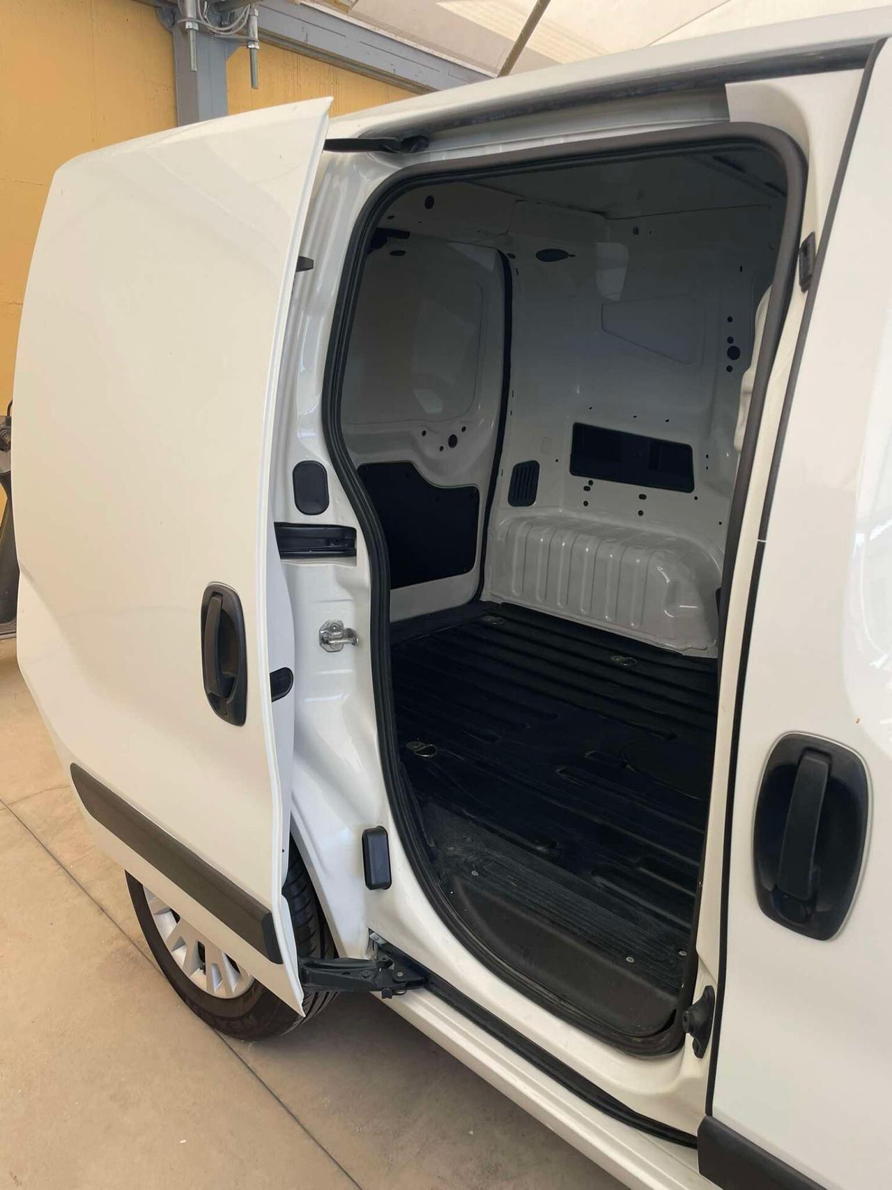 Fiat Fiorino 1.3 MJT 95CV Cargo SX