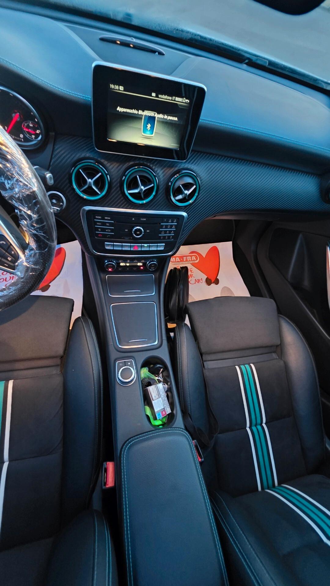 Mercedes-benz A 200 d Automatic Premium