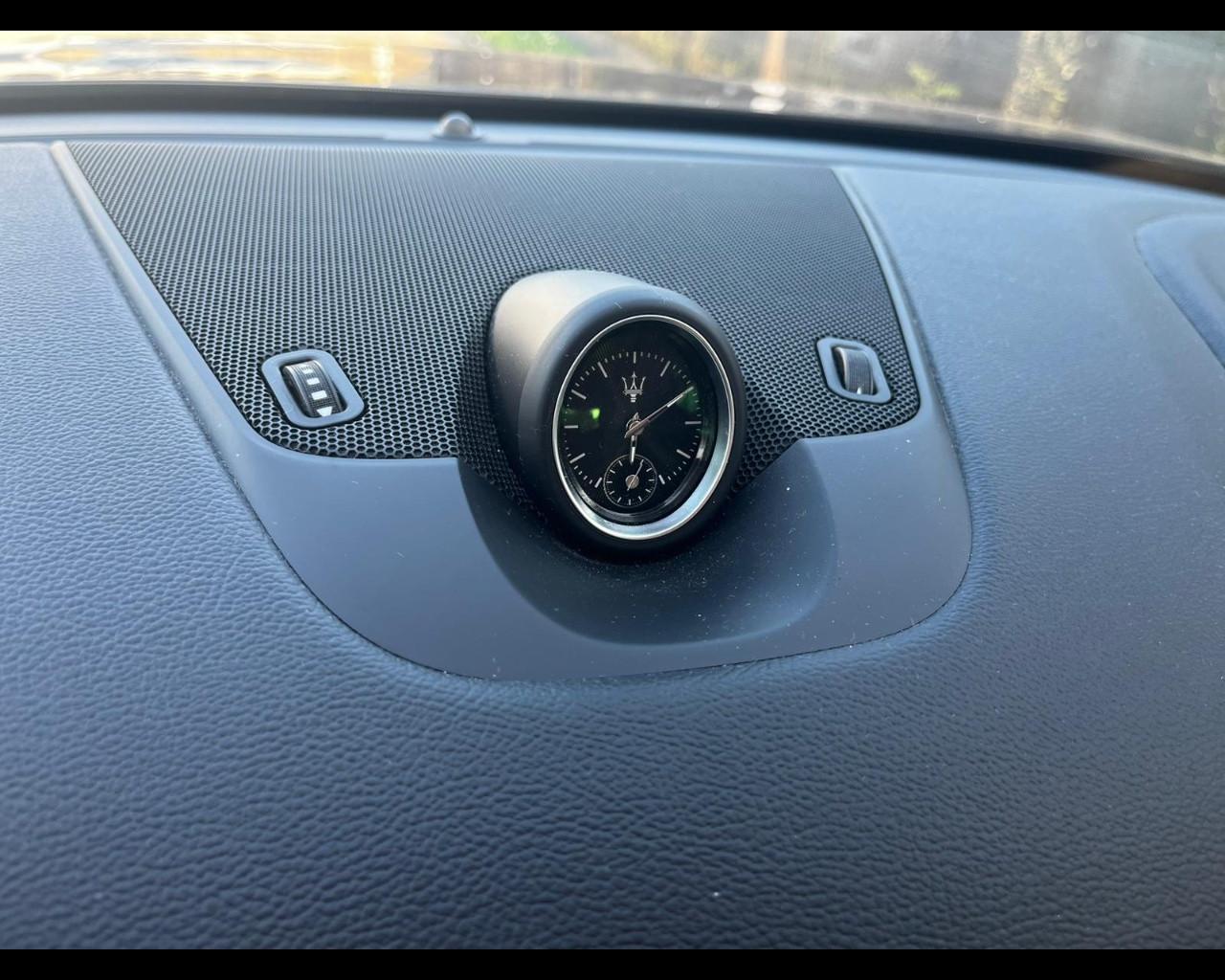 MASERATI LEVANTE 3.0 V6 GRANSPORT AUTO