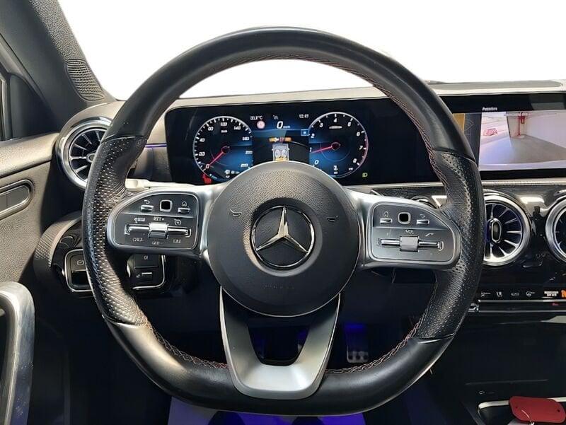 Mercedes-Benz Classe A A 180 Premium