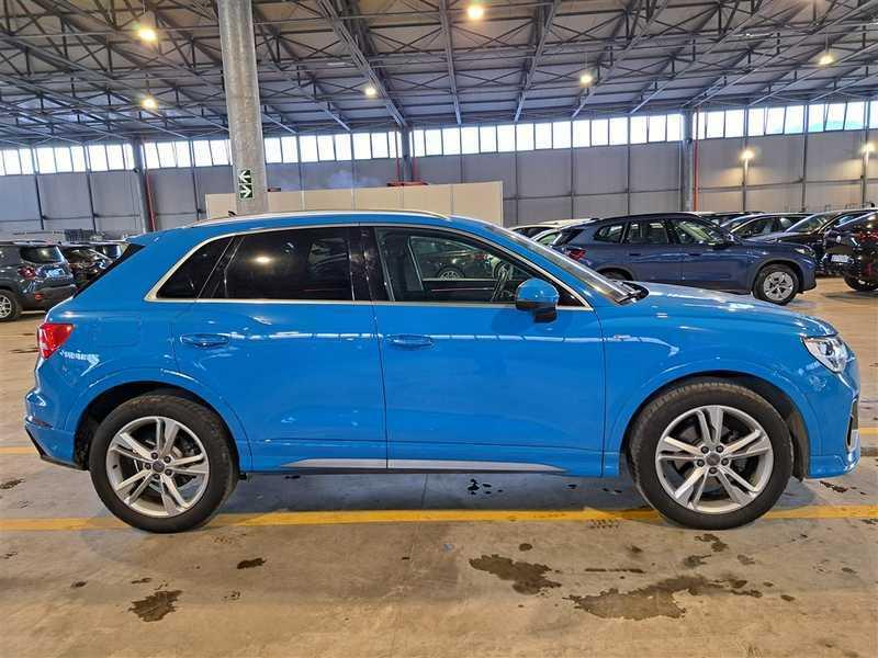 AUDI Q3 35 TDI S tronic S Line Edition