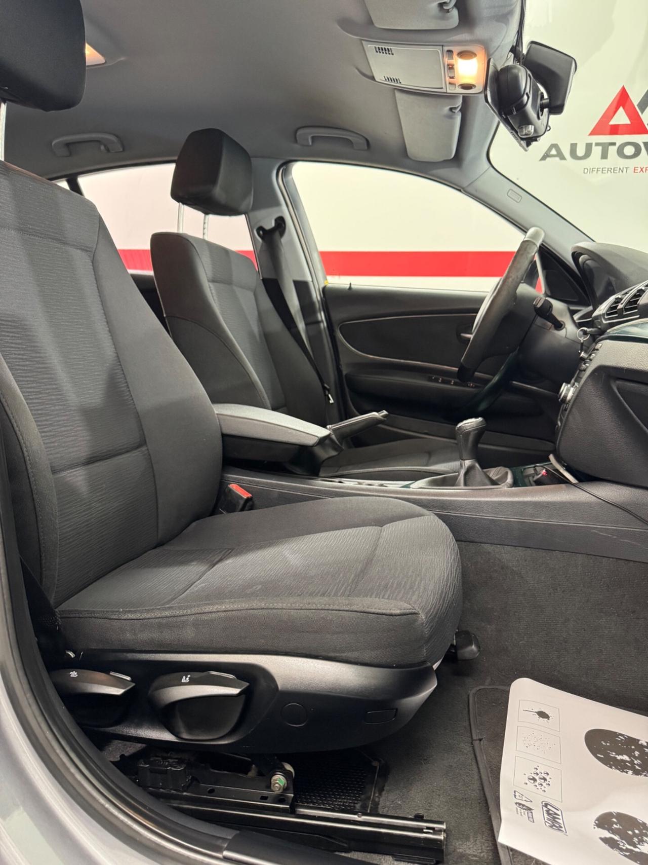 Bmw 116 116i cat 5 porte Futura* NEOPATENTATI* * REGALO SPECIALE DA AUTOWEB *