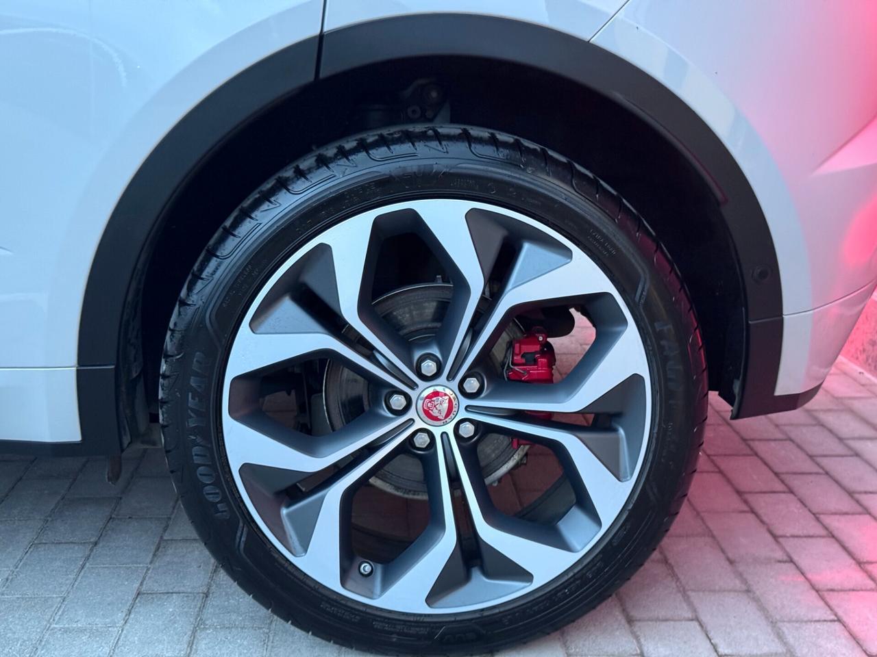 Jaguar E-Pace 2.0D 180 CV AWD aut. R-Dynamic SE - OTTIME CONDIZIONI - GARANZIA