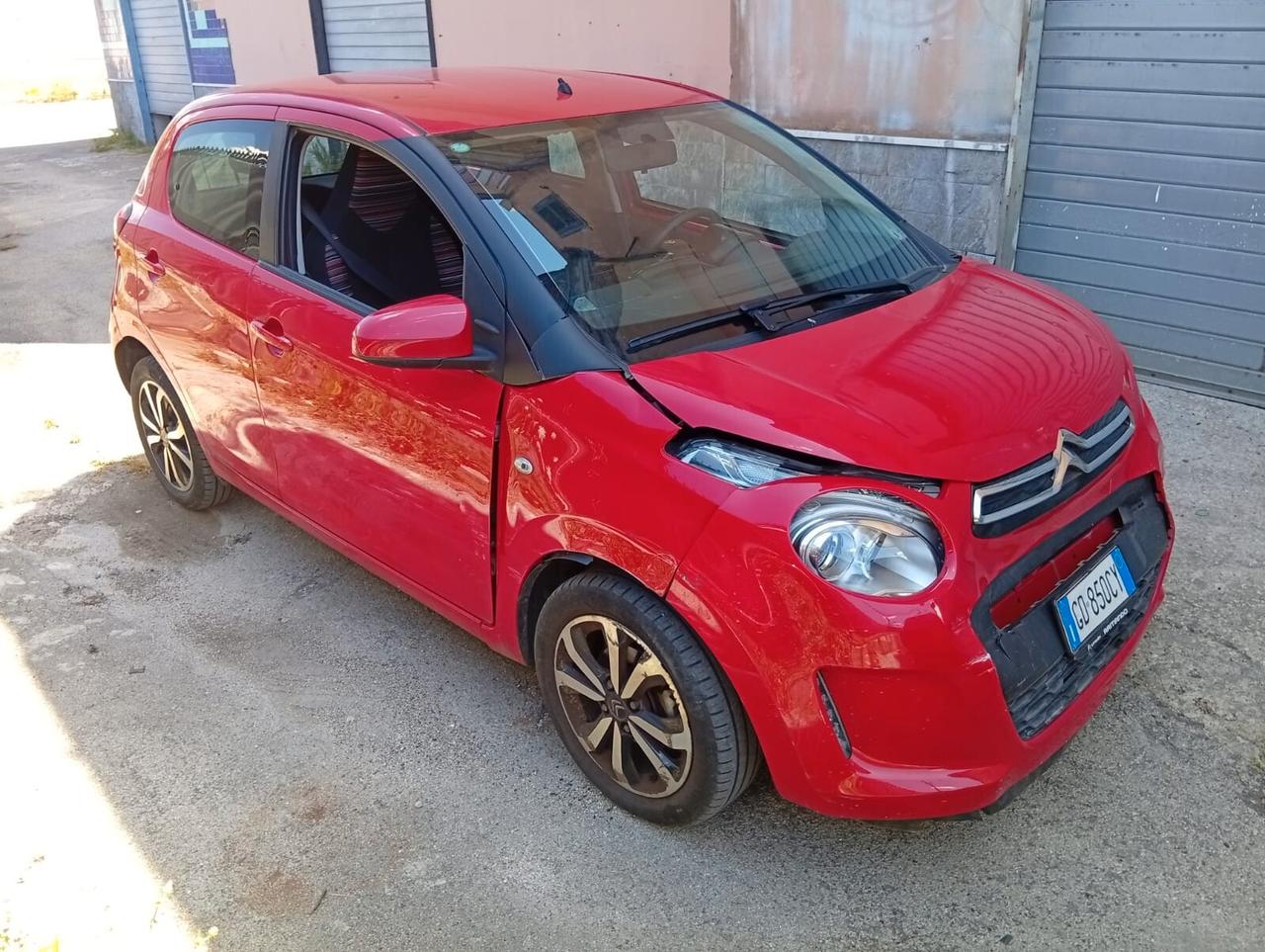 Citroen C1 sinistrata incidentata 2021 pochi km