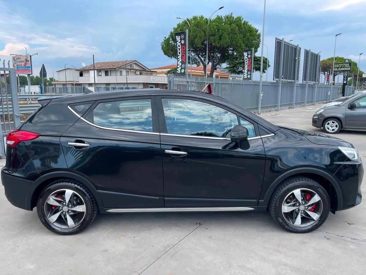 Dr DR4 1.6 gpl 2018 tetto apribile