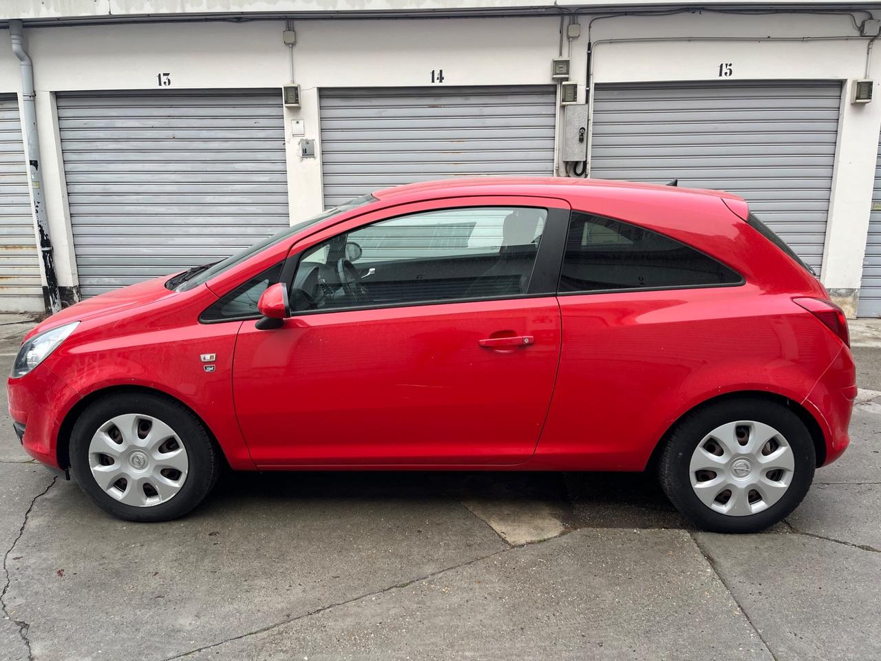 Opel Corsa 1.2 80CV 3 porte GPL-TECH Edition