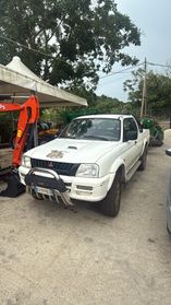 Mitsubishi L200 2.5 TDI 4WD Club Cab Pick-up GLS