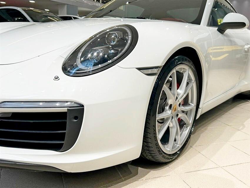 Porsche 911 3.0 Carrera S Coupé