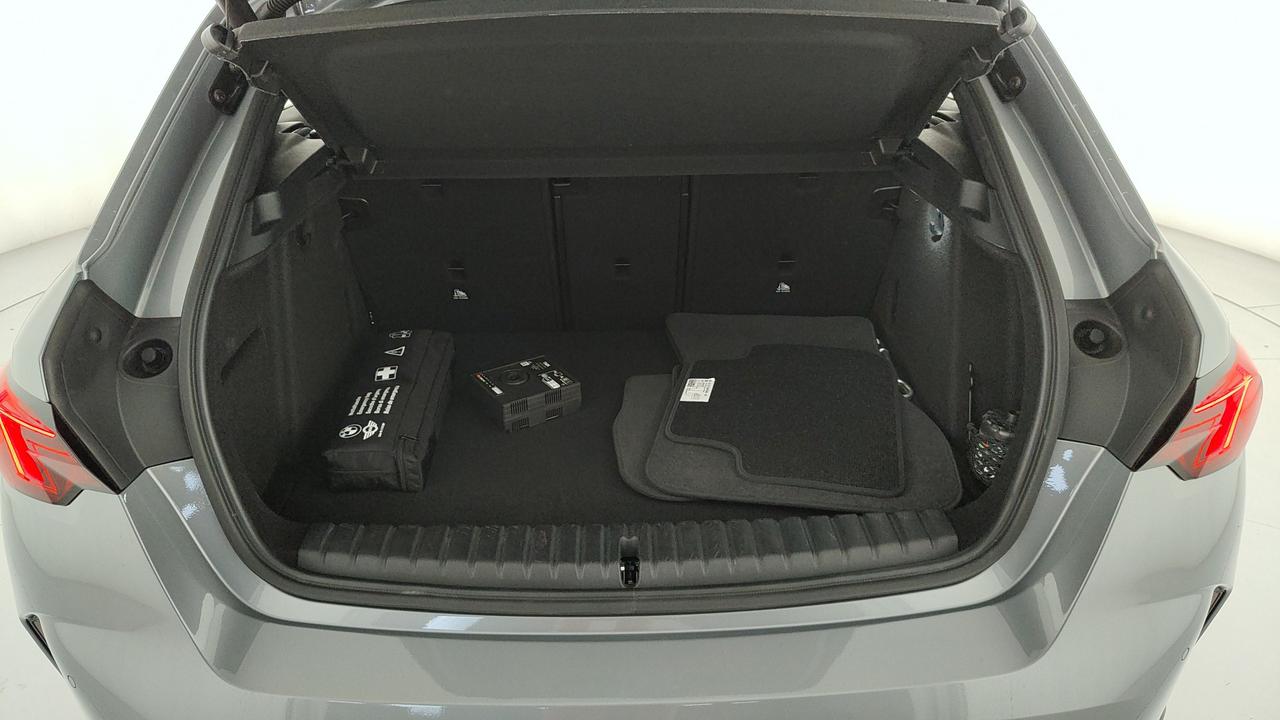 BMW Serie 1 F70 - 120 48V MSport auto