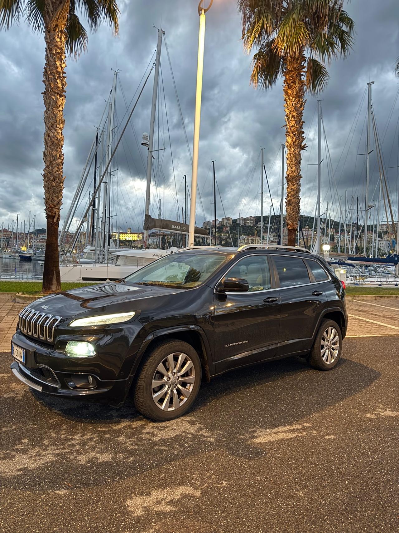 Jeep Cherokee 2.2 Mjt II 4WD Active Drive I Overland