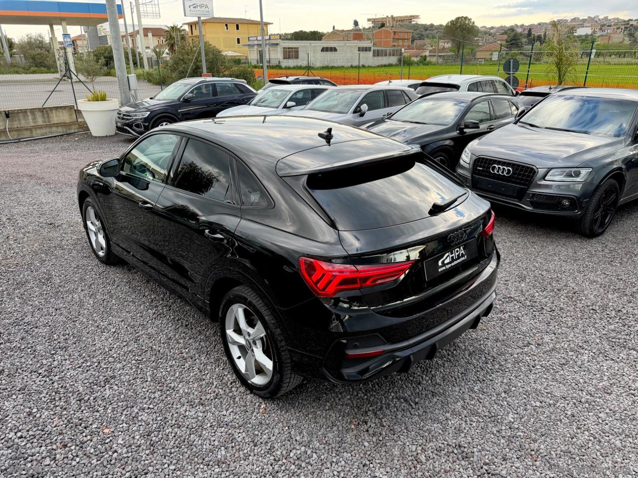 AUDI Q3 SPORTBACK 2.0TDI S-line NAVI FULL LED RETROCAMERA 360