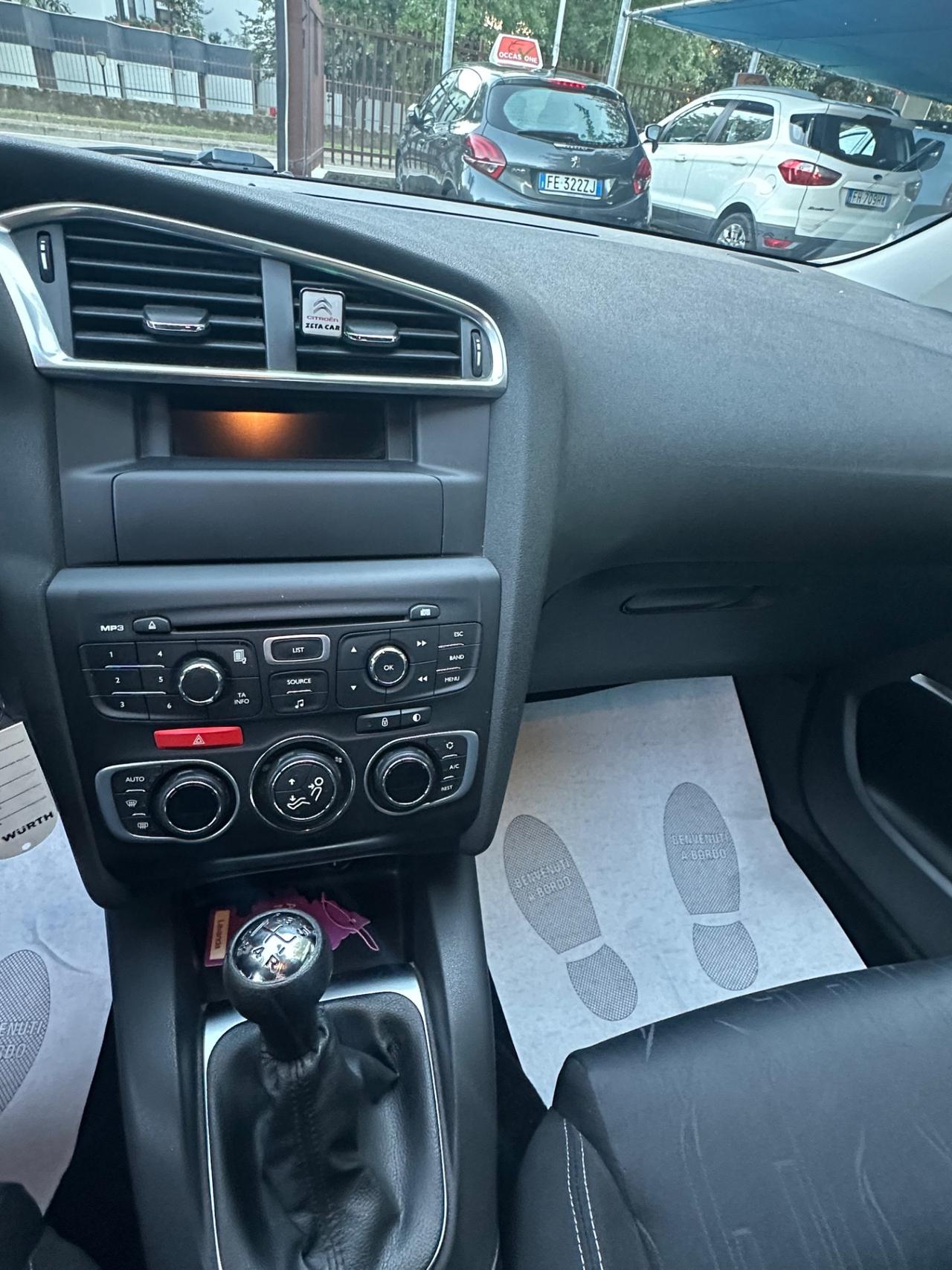 Citroen C4 1.6 VTi 120 Exclusive