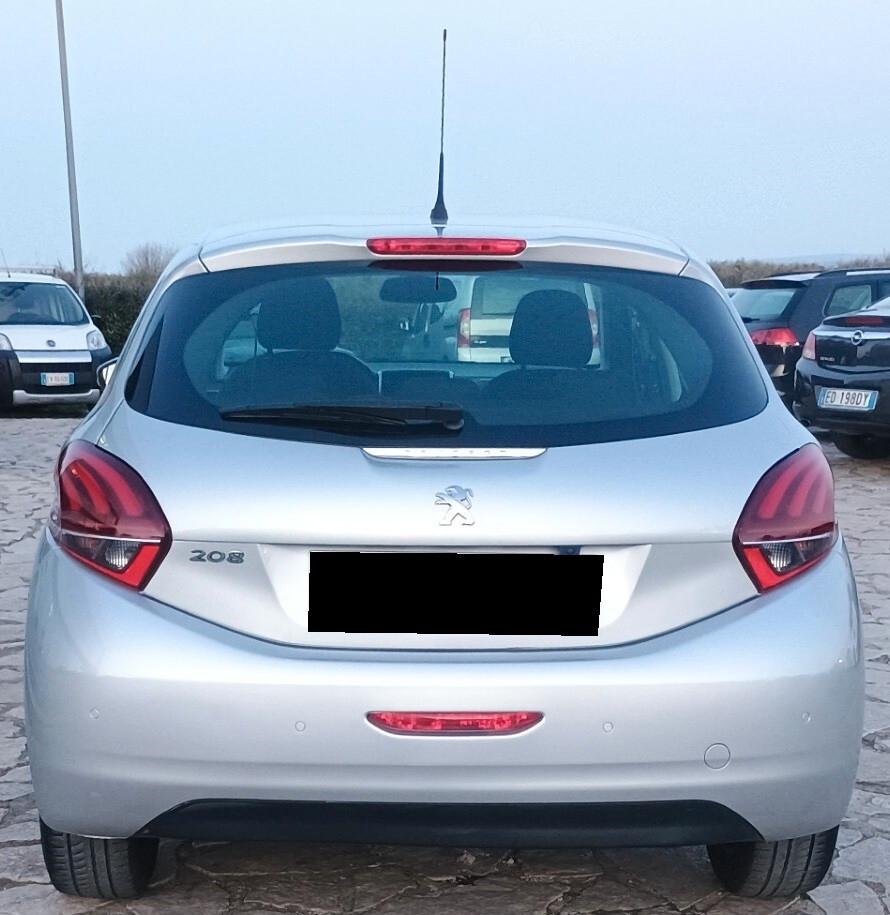 Peugeot 208 BlueHDi 75 5 porte Allure