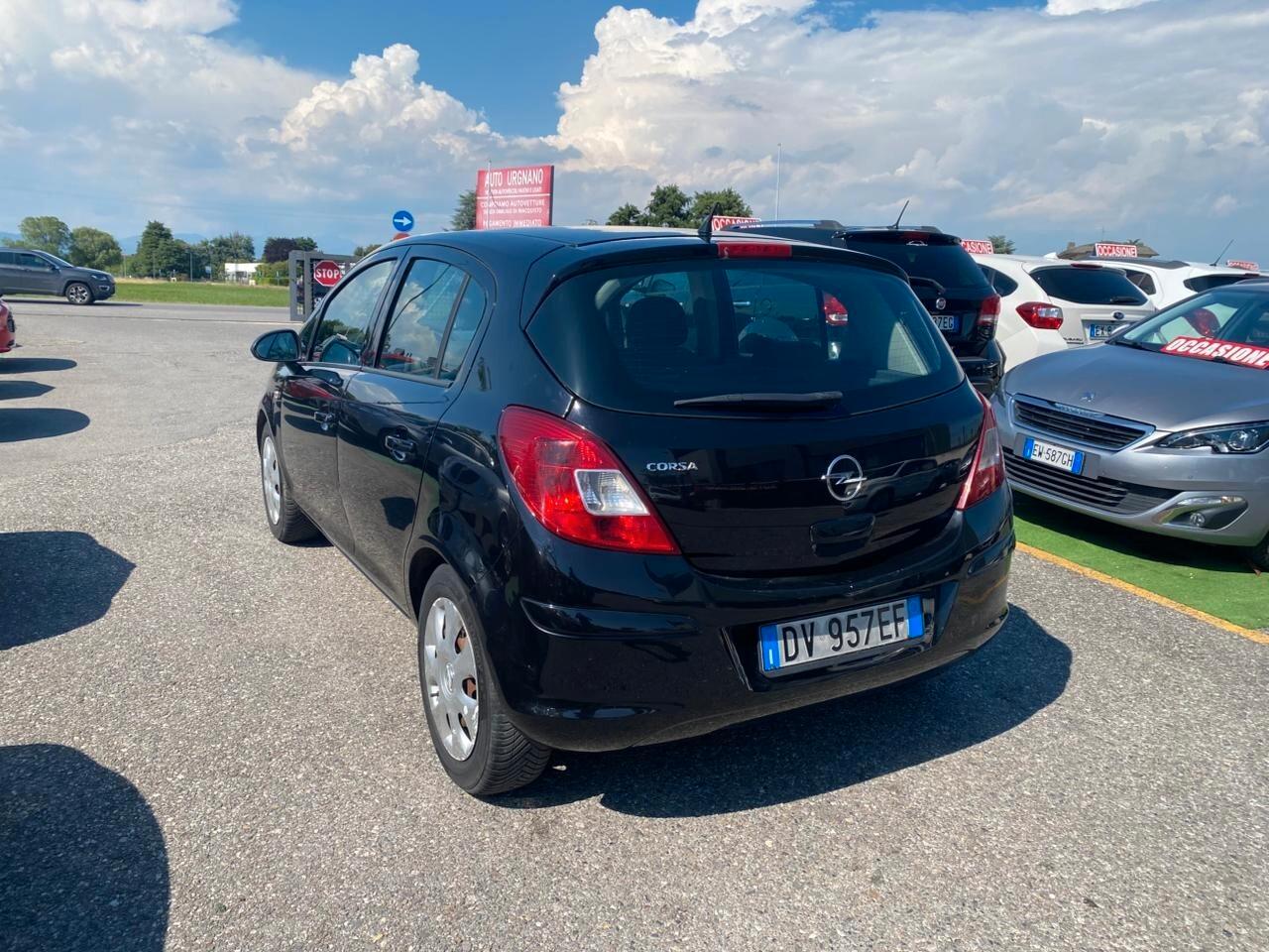 Opel Corsa 1.2 5 porte Easytronic Cosmo