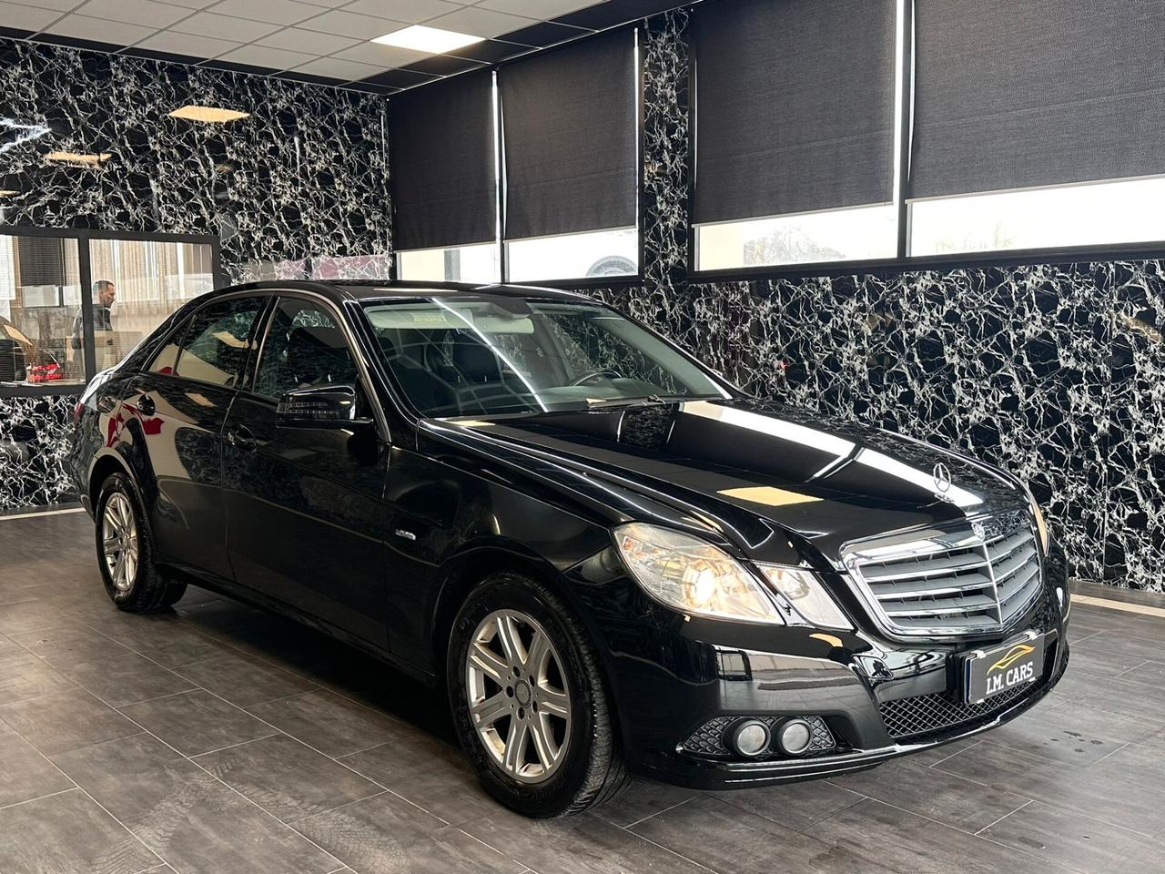 Mercedes-benz E 200 CDI BlueEFFICIENCY Elegance