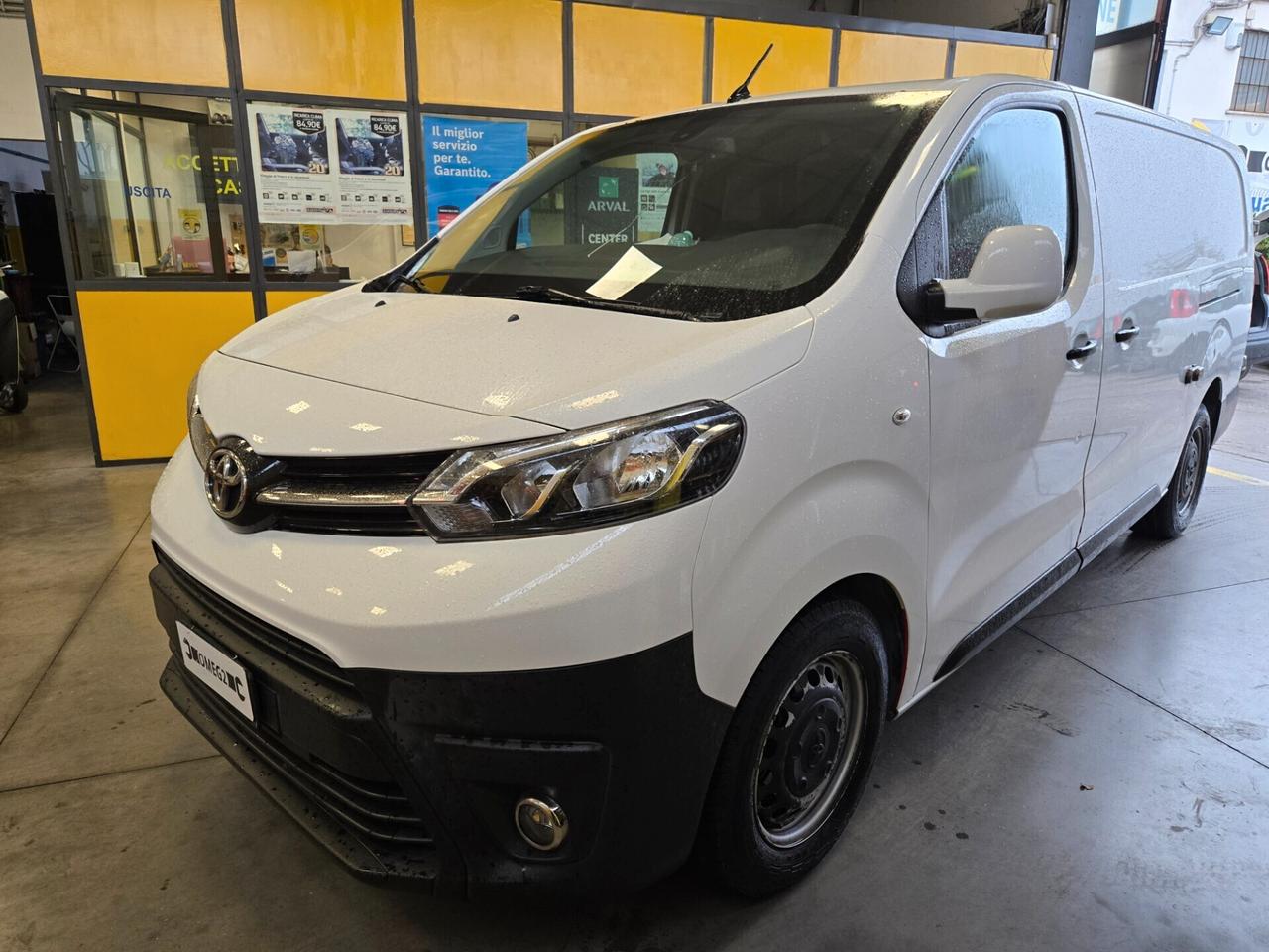 Toyota Proace PASSO LUNGO L2D14Q IVA ESPOSTA