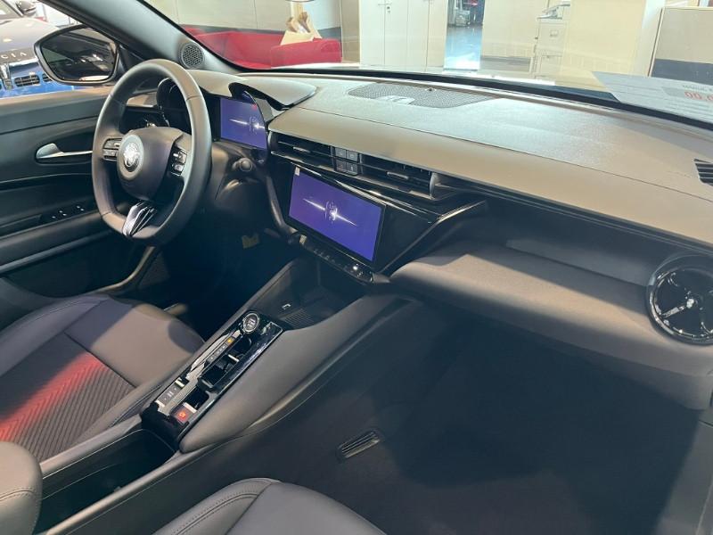 ALFA ROMEO Junior 1.2 145 CV Hybrid eDCT6 Speciale