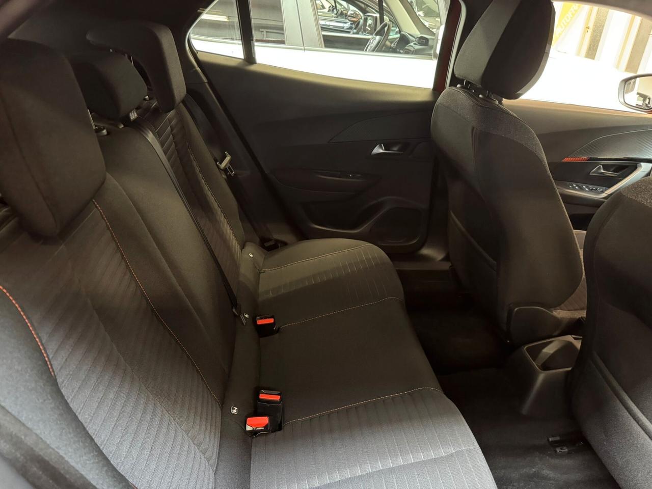Peugeot 2008 PureTech 100 S&S Active