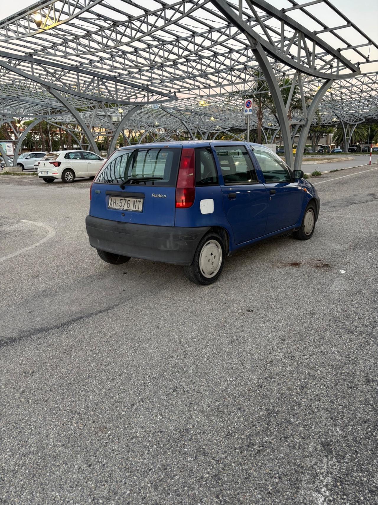 Fiat Punto TRENTENNALE NEOPATENTATI