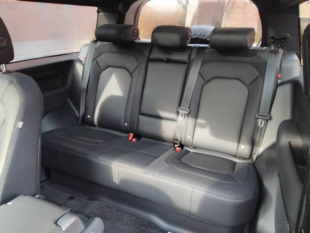 Land Rover Defender 90 Defender 2023 90 3.0d mhev X-Dynamic SE 200cv