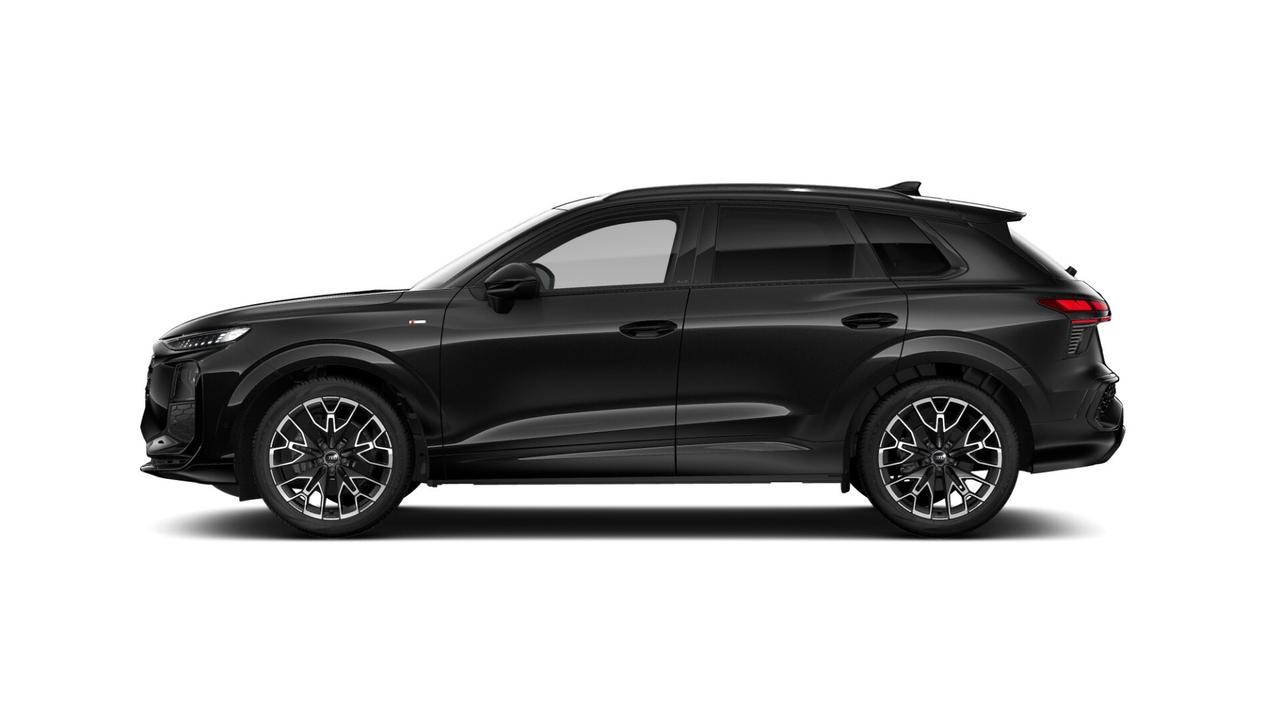 Audi Q3 35 TDI S line Black Line 150CV S-tronic NUOVA