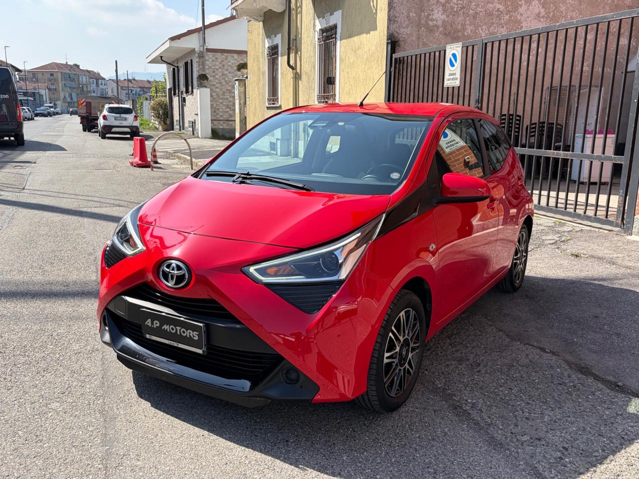 Toyota Aygo Connect 1.0 72 CV x-play KM 39000
