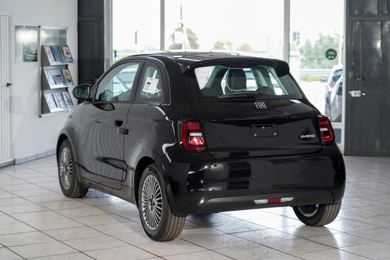 FIAT 500 HYBRID ICON – KM 0