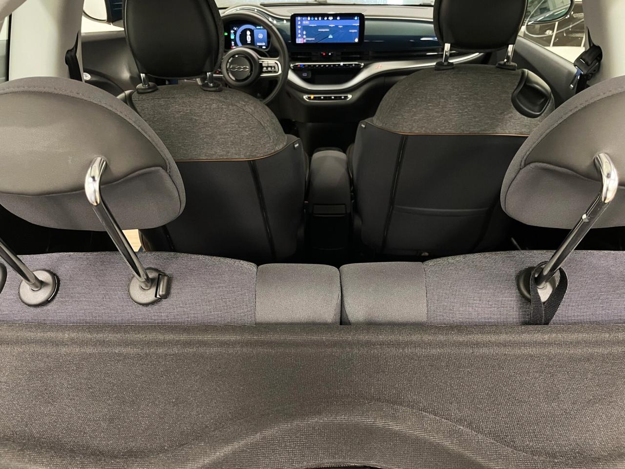 Fiat 500e Icon - Pack style Ocean Blue Metallic