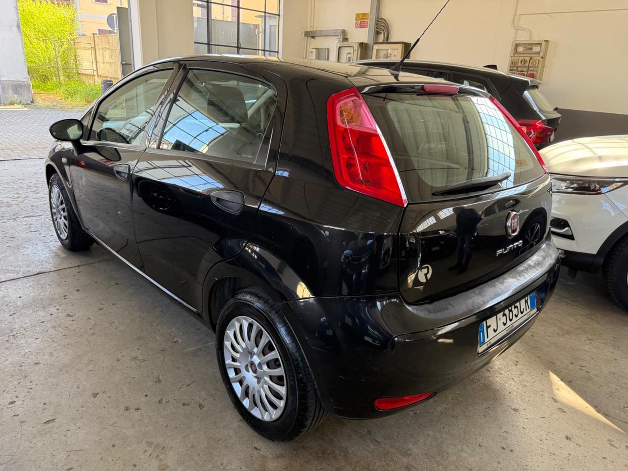 Fiat Punto 1.2 8V 5 porte Street