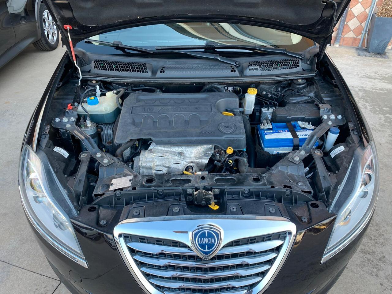 Lancia Delta 1.6 MJT DPF 105 CV Gold