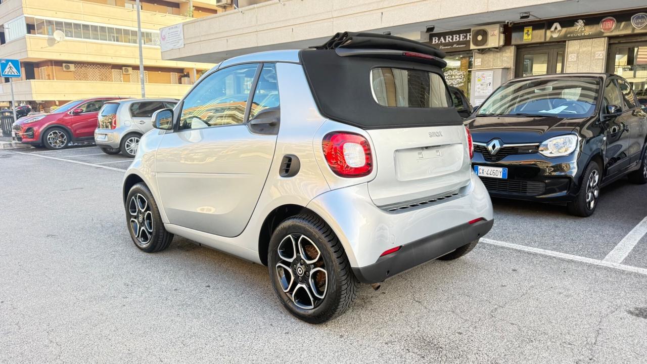 Smart ForTwo 90 0.9 T twinamic cabrio Prime LED NAVI KAMERA JBL CERCHI 15 PDC BLUETOOTH SEDILI RISCALDATI