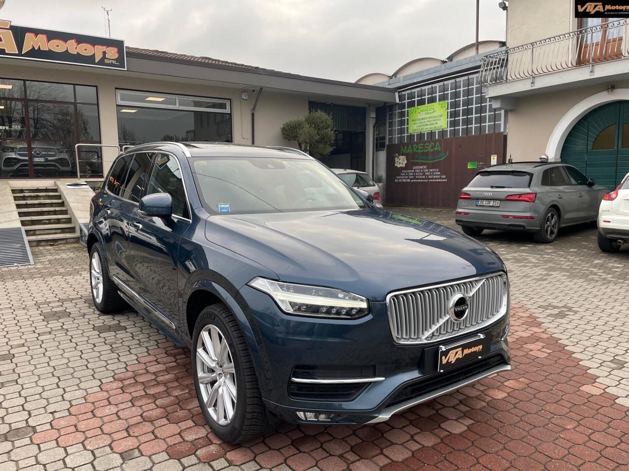 Volvo XC 90 D5 AWD 4x4 - 7 posti Inscription