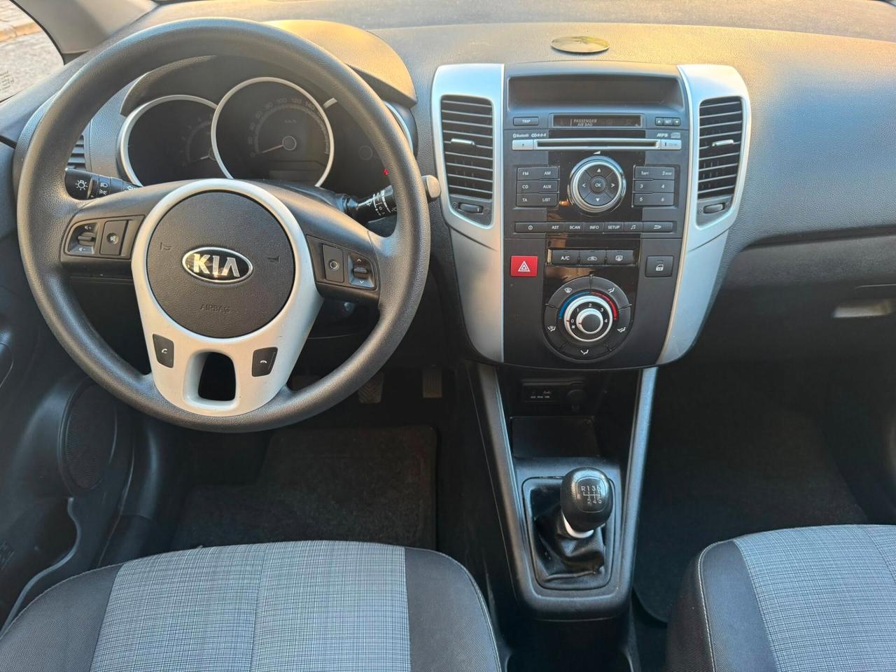 KIA VENGA 1.4 CRDI 90 CV. E5 6 MARCE PERFETTA KM 124.000
