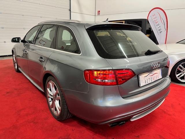 AUDI - A4 Avant S4 Avant 3.0 V6 tfsi quattro s-tronic