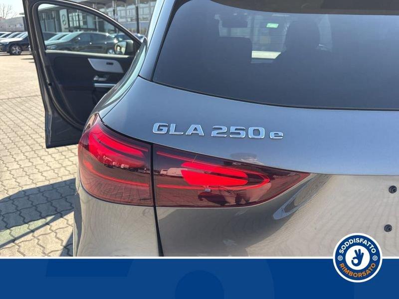 Mercedes-Benz GLA 250 E PLUG-IN HYBRID AUTOMATIC AMG line ADVANCED PLUS