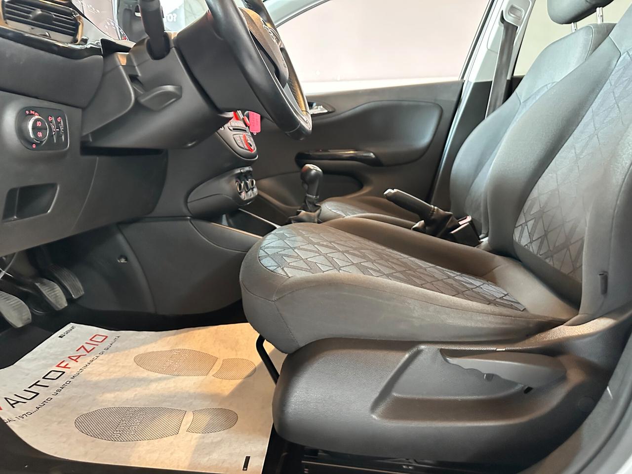 Opel Corsa 1.2 5 porte