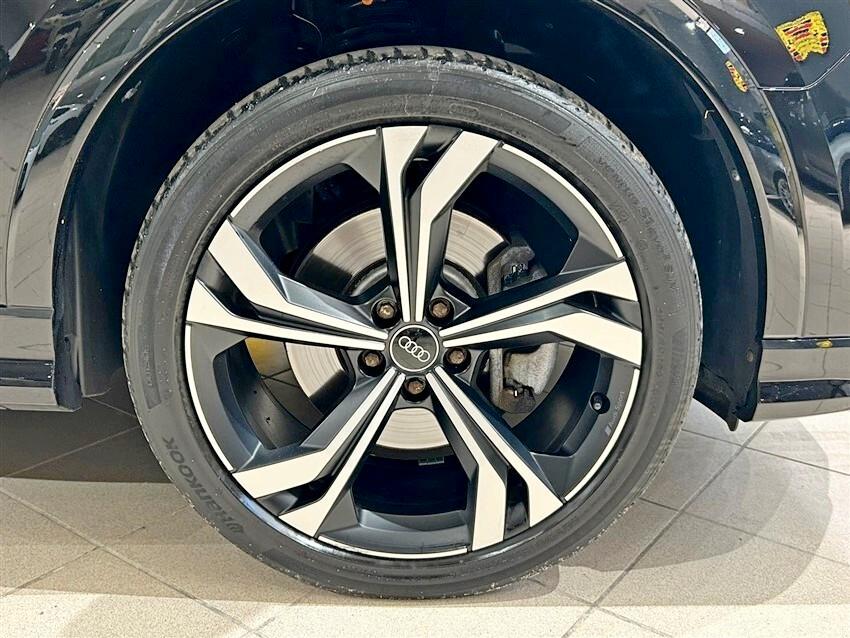 Audi Q3 40 TDI quattro S tronic line edition