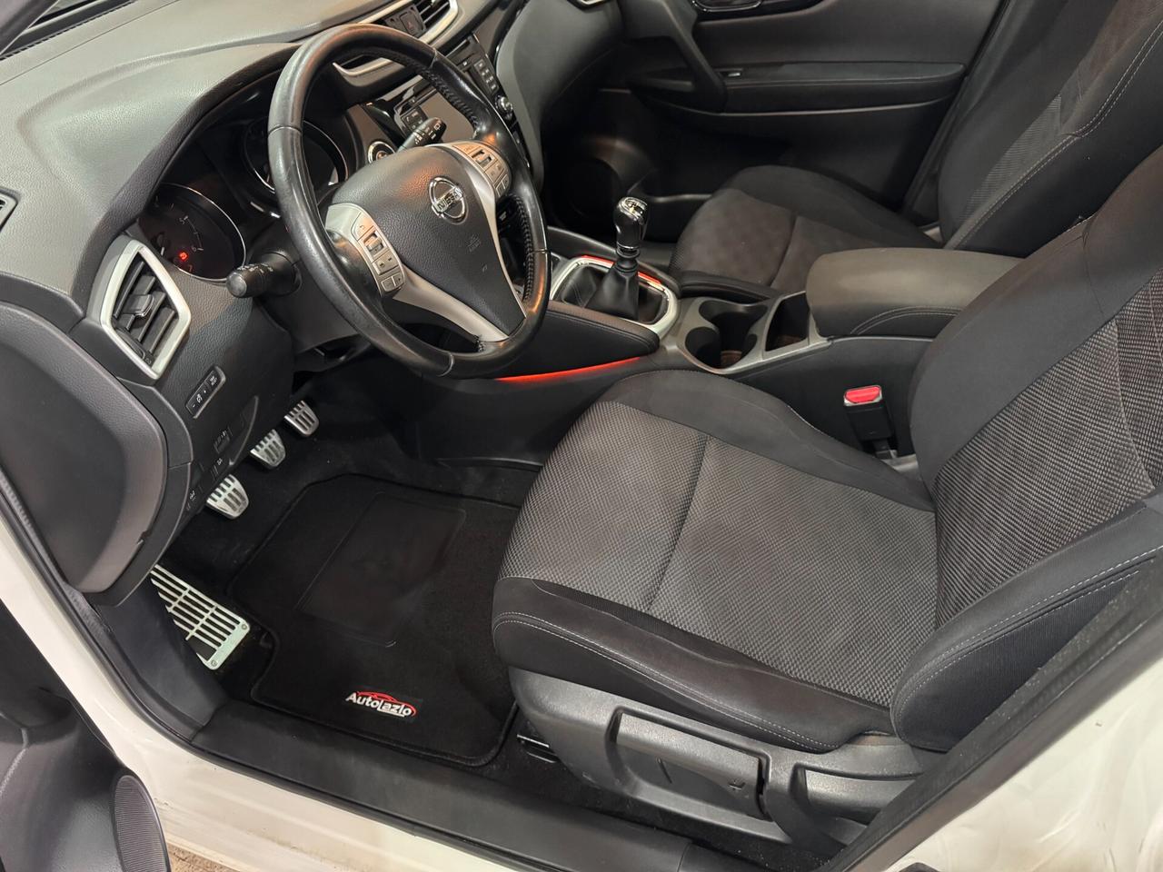 Nissan Qashqai 1.5 dCi 110 cv. Tekna TETTO-NAVIGATORE