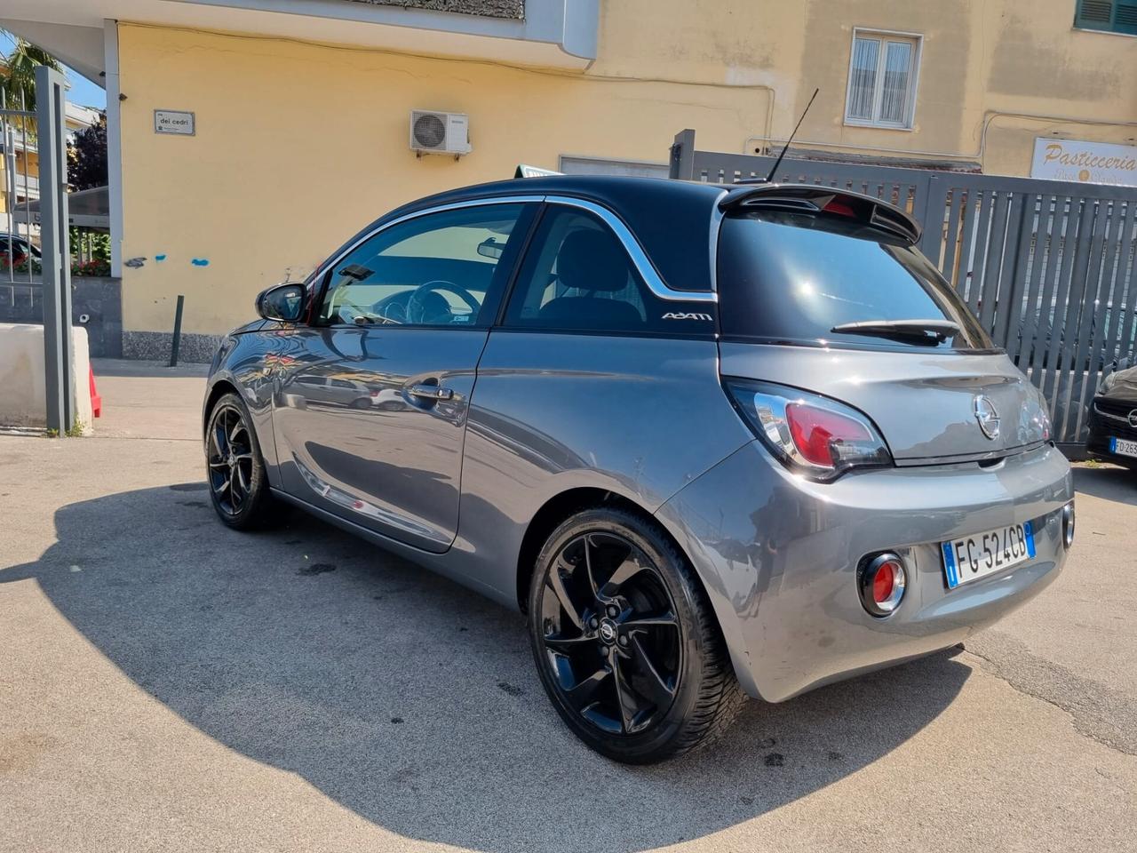 Opel Adam 1,2 Benzina Sport