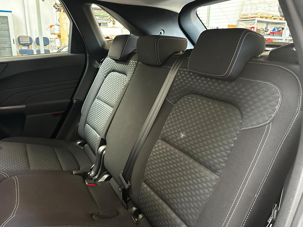 Ford Kuga 2.5 Full Hybrid 190 CV CVT 2WD Connect