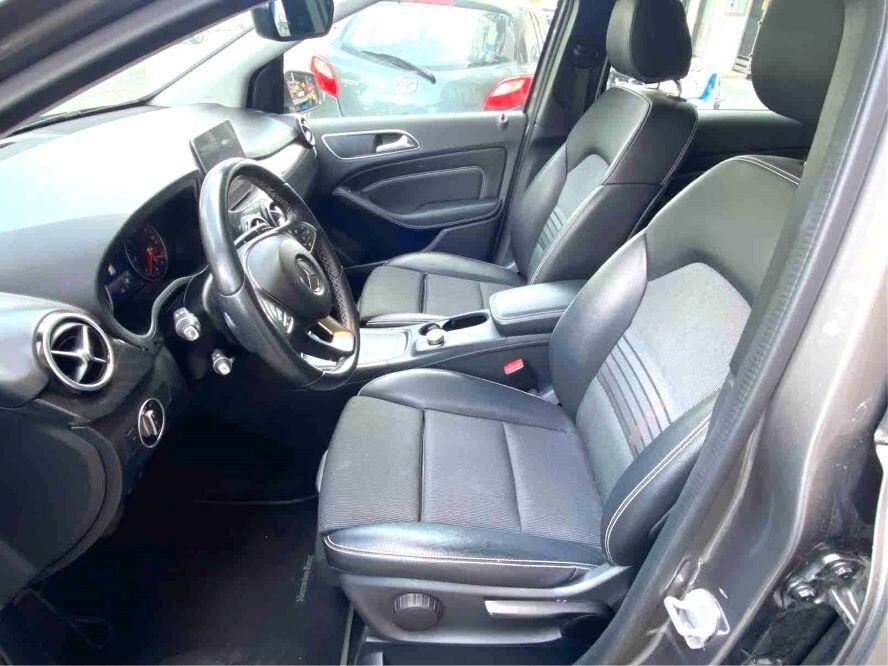 Mercedes-benz B 180 d Automatic Executive NAVY PREZZO REALE