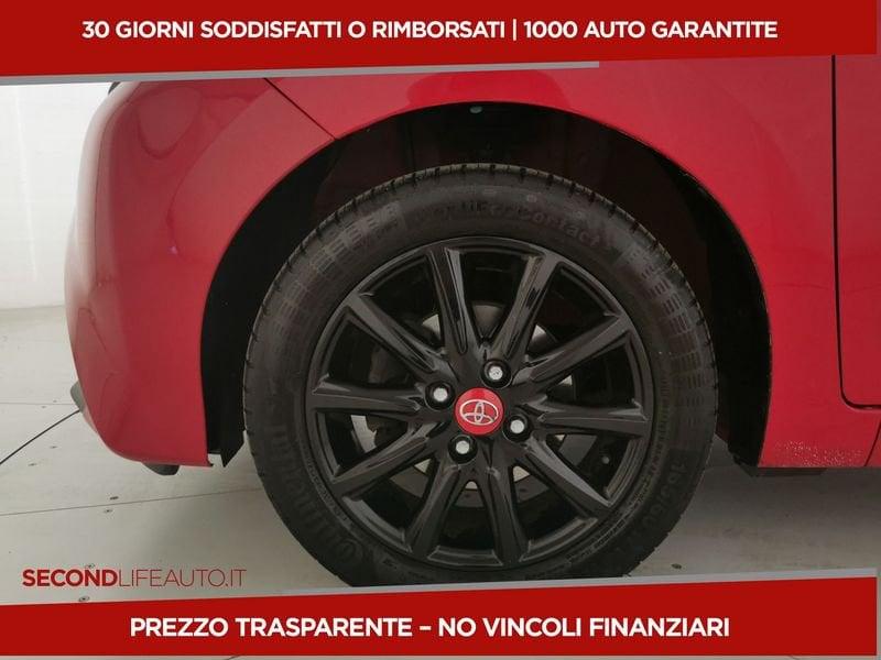 Toyota Aygo 5p 1.0 x-play m-mt 72cv
