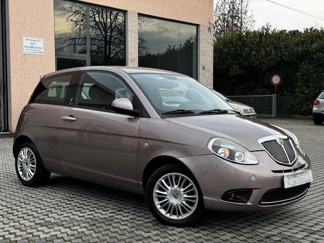 Lancia Ypsilon 1.2 Platino